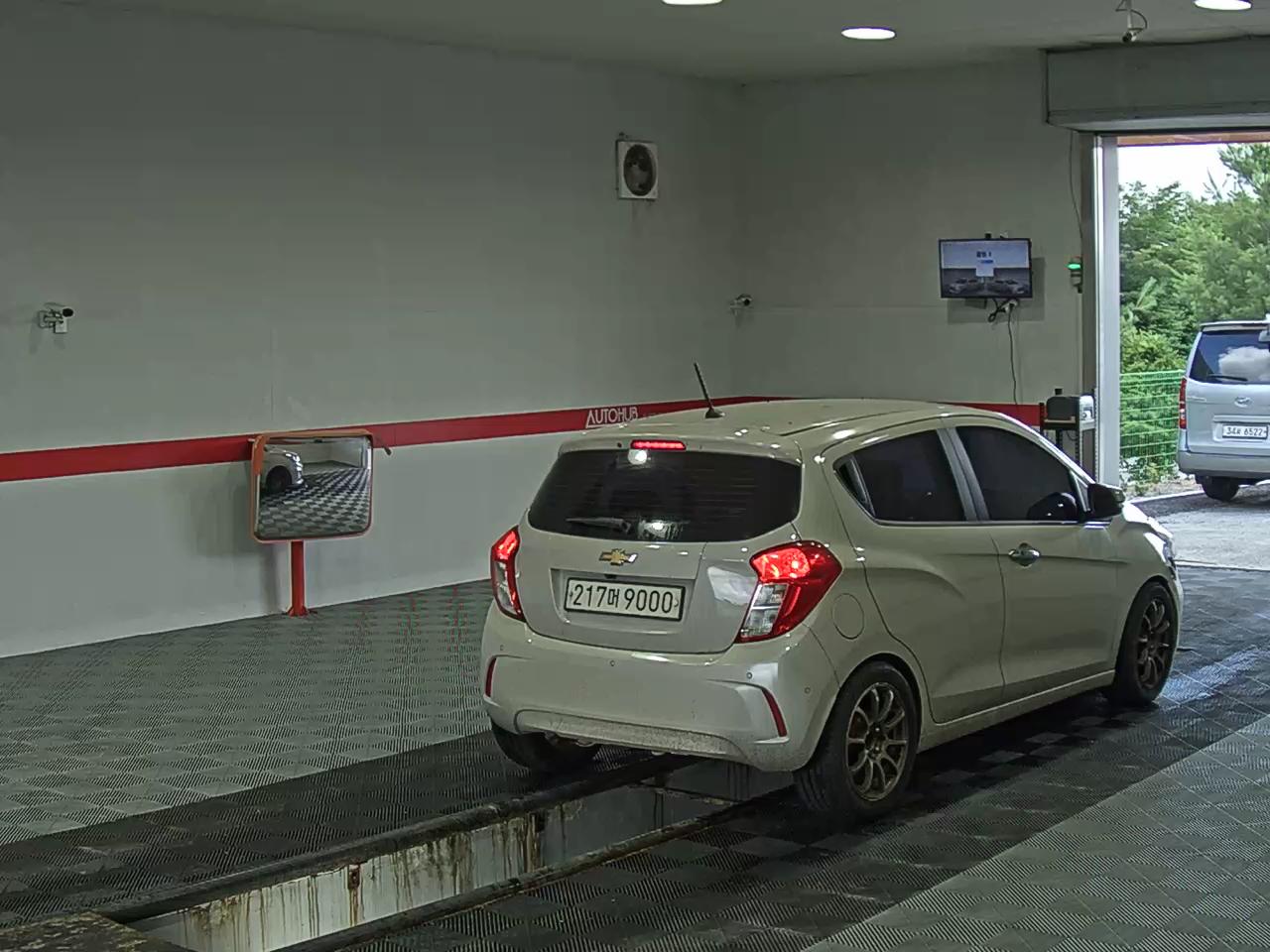 2019 - chevrolet spark