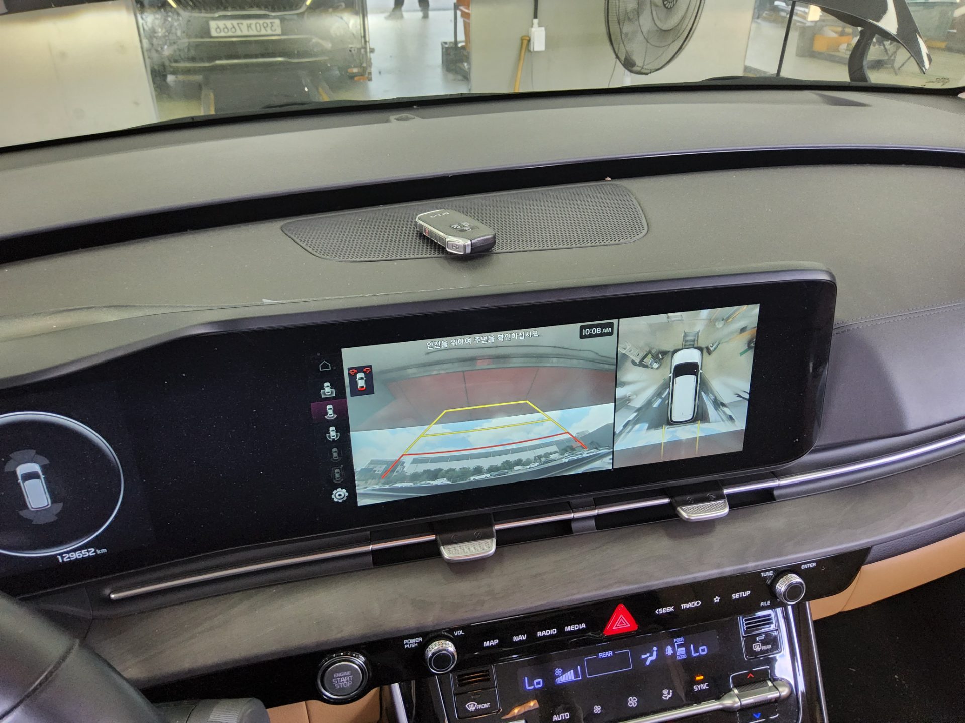 2023 - kia carnival