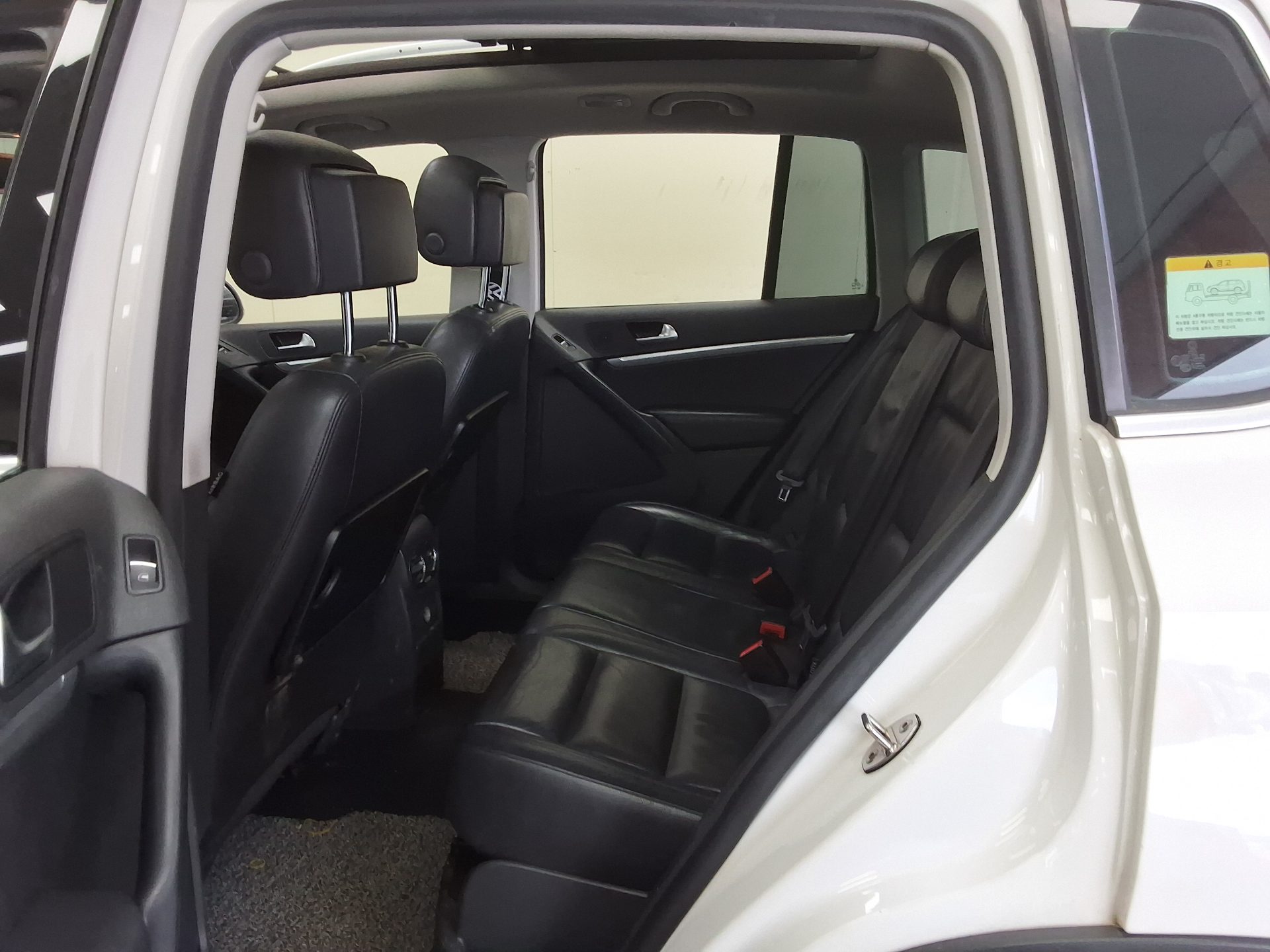 2013 - volkswagen tiguan