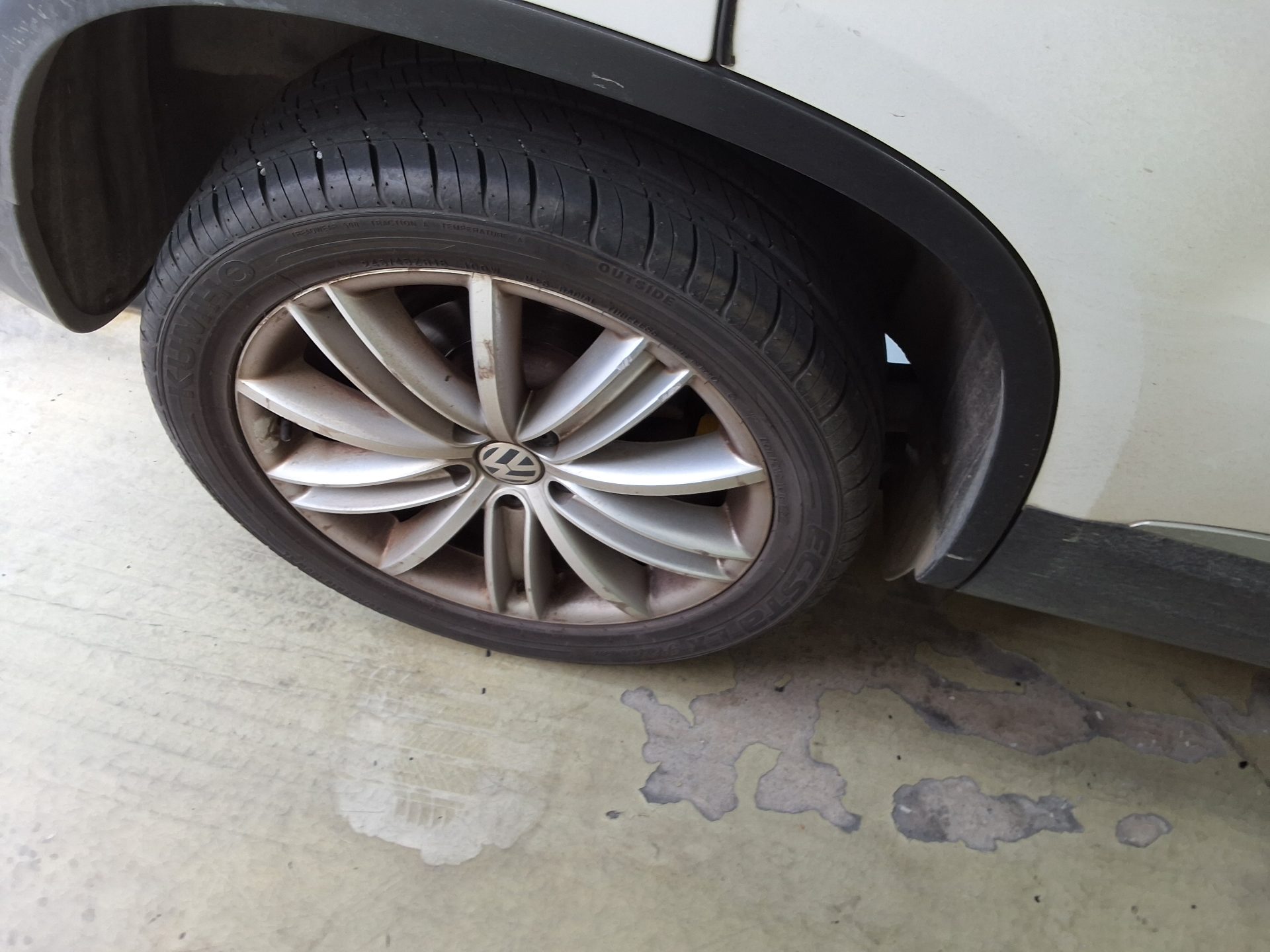 2013 - volkswagen tiguan