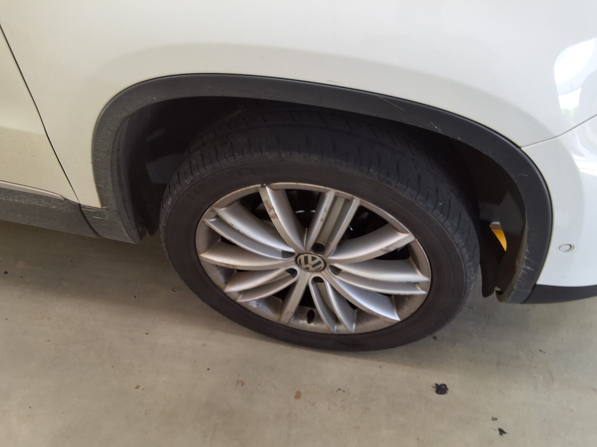 2013 - volkswagen tiguan