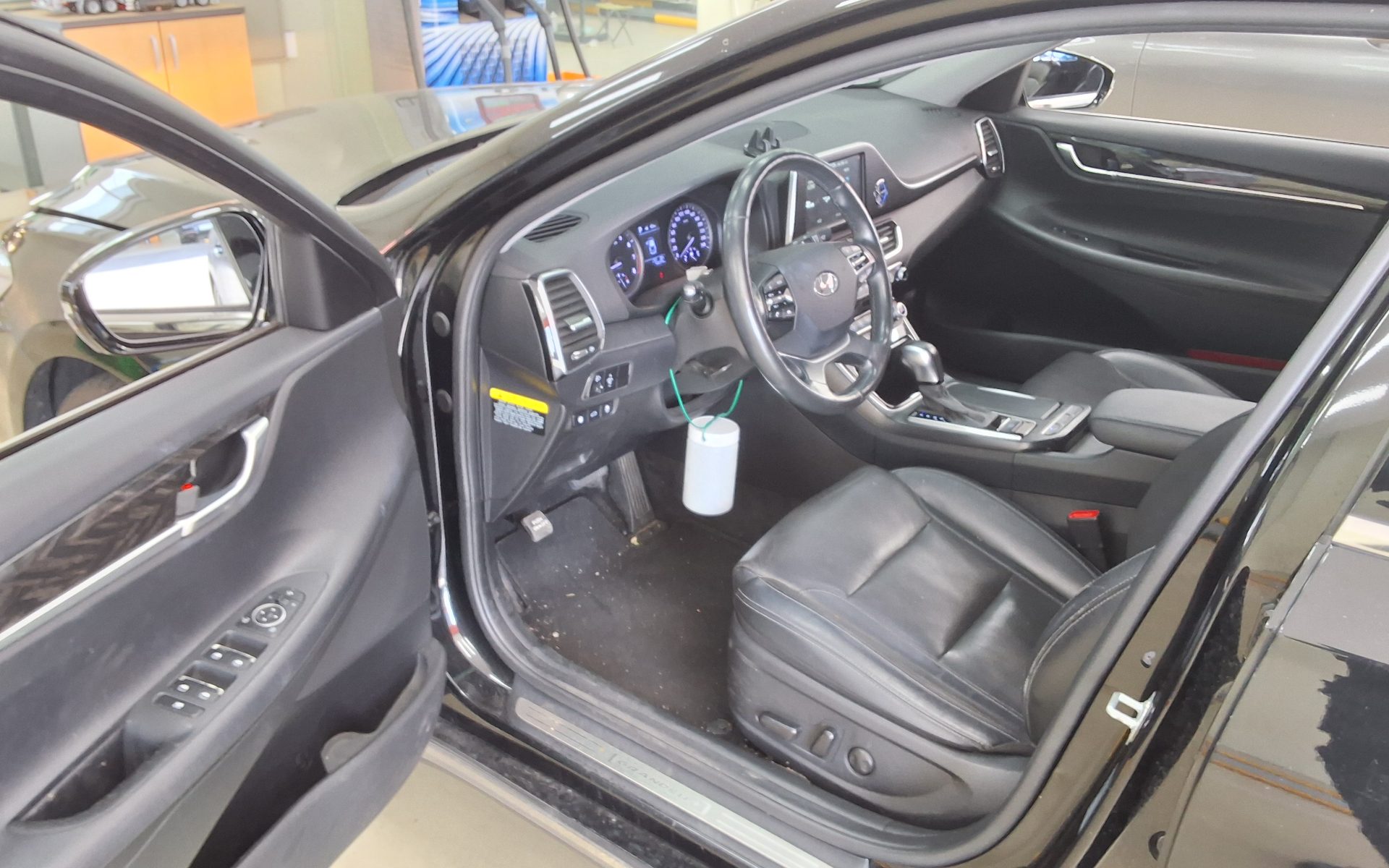 2019 - hyundai grandeur