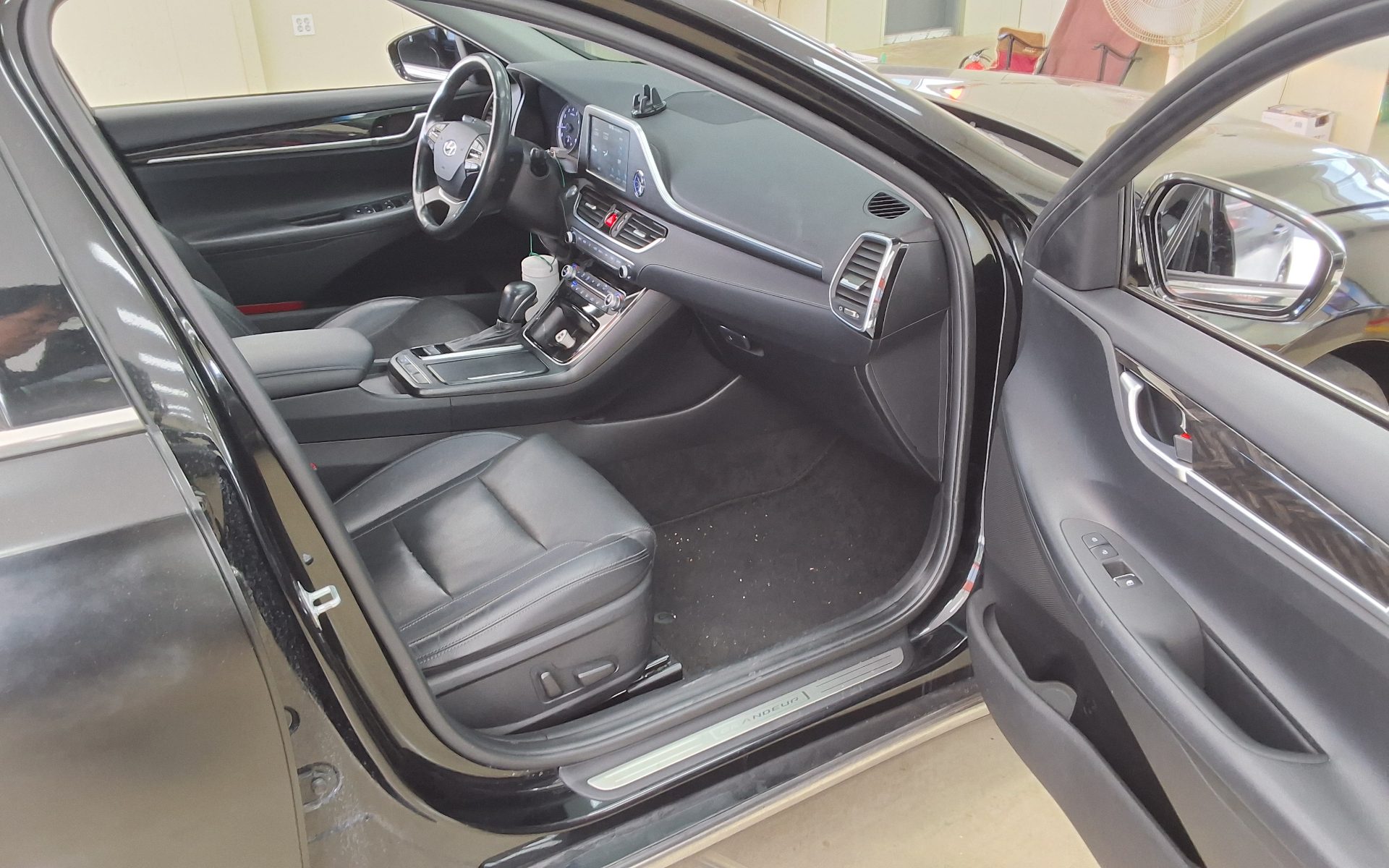 2019 - hyundai grandeur