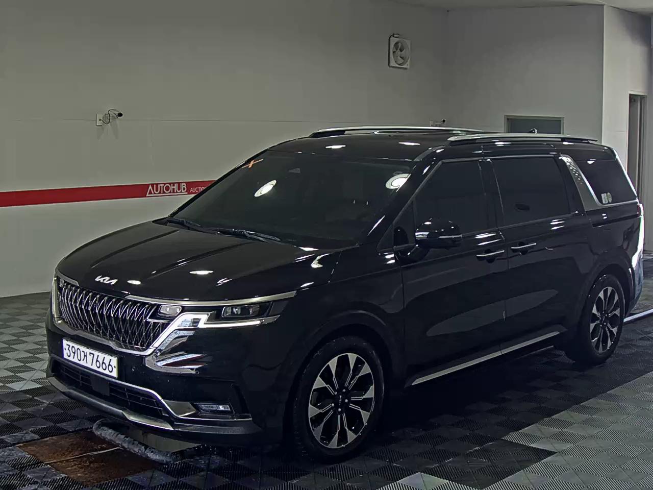 2023 - kia carnival