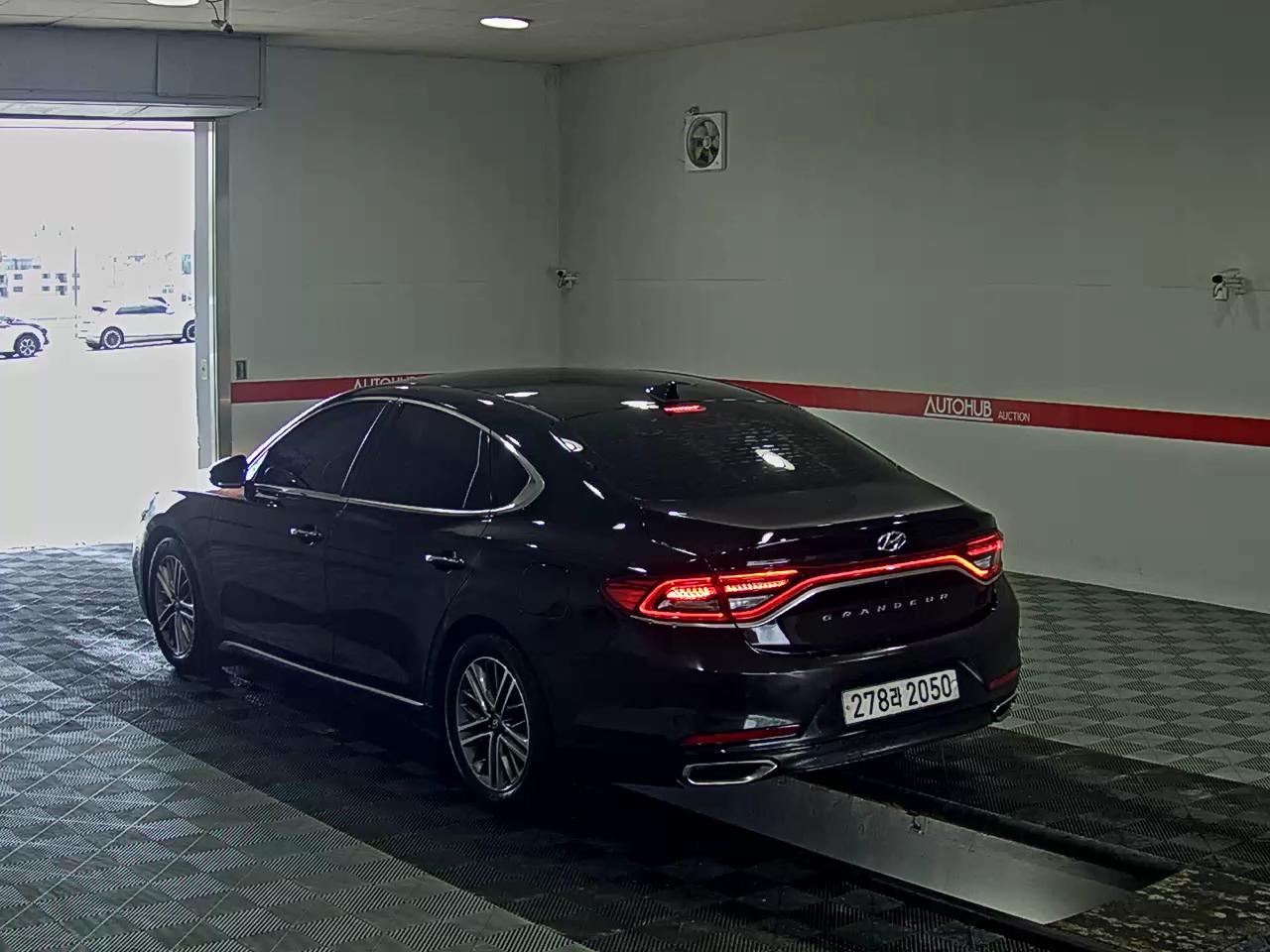 2019 - hyundai grandeur