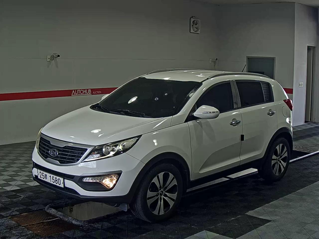 2012 - kia sportage