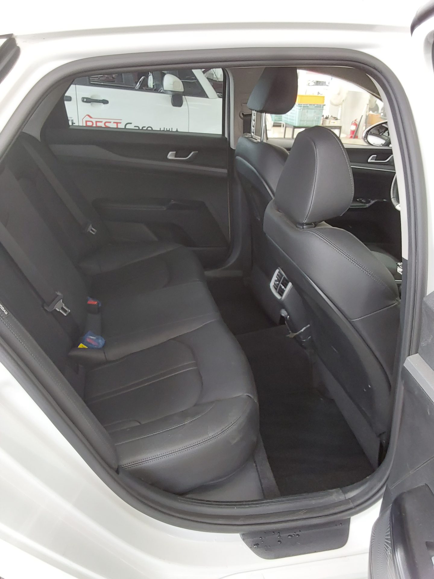 2023 - kia k5