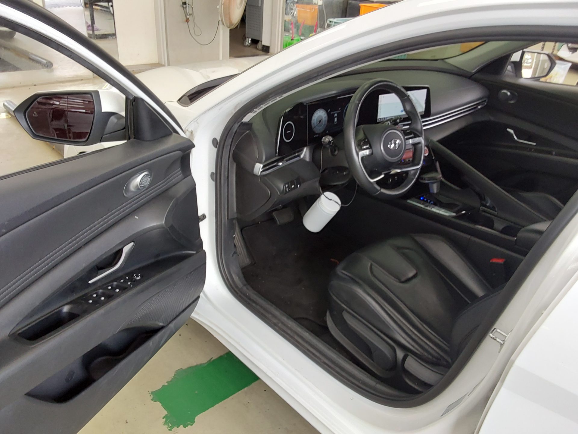 2023 - hyundai avante