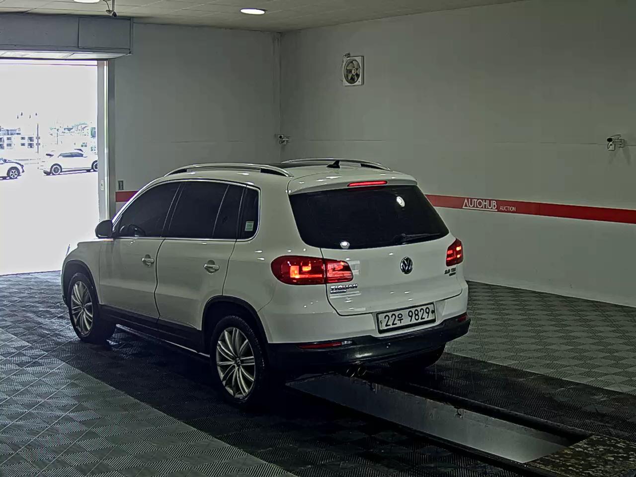 2013 - volkswagen tiguan