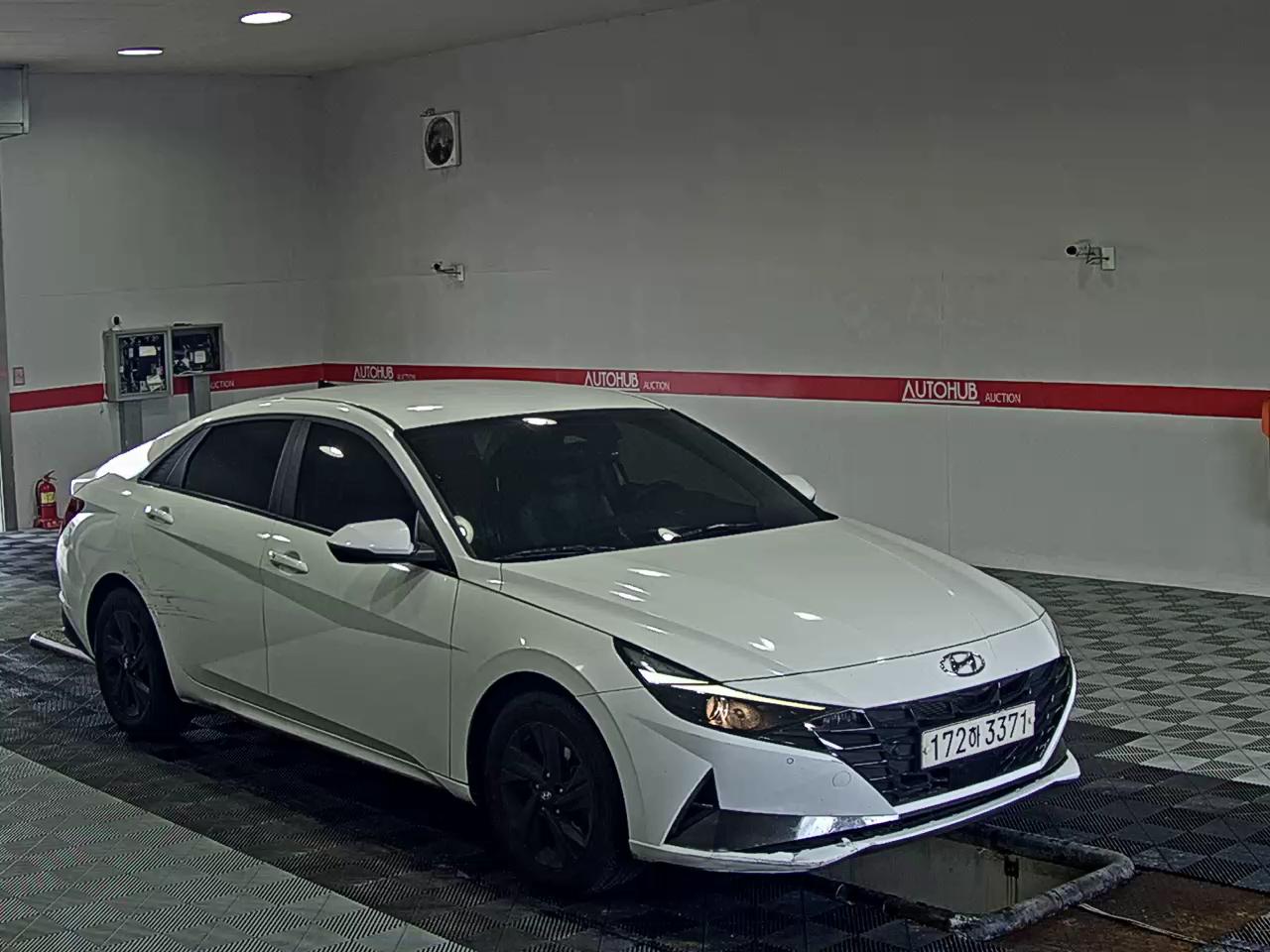2023 - hyundai avante