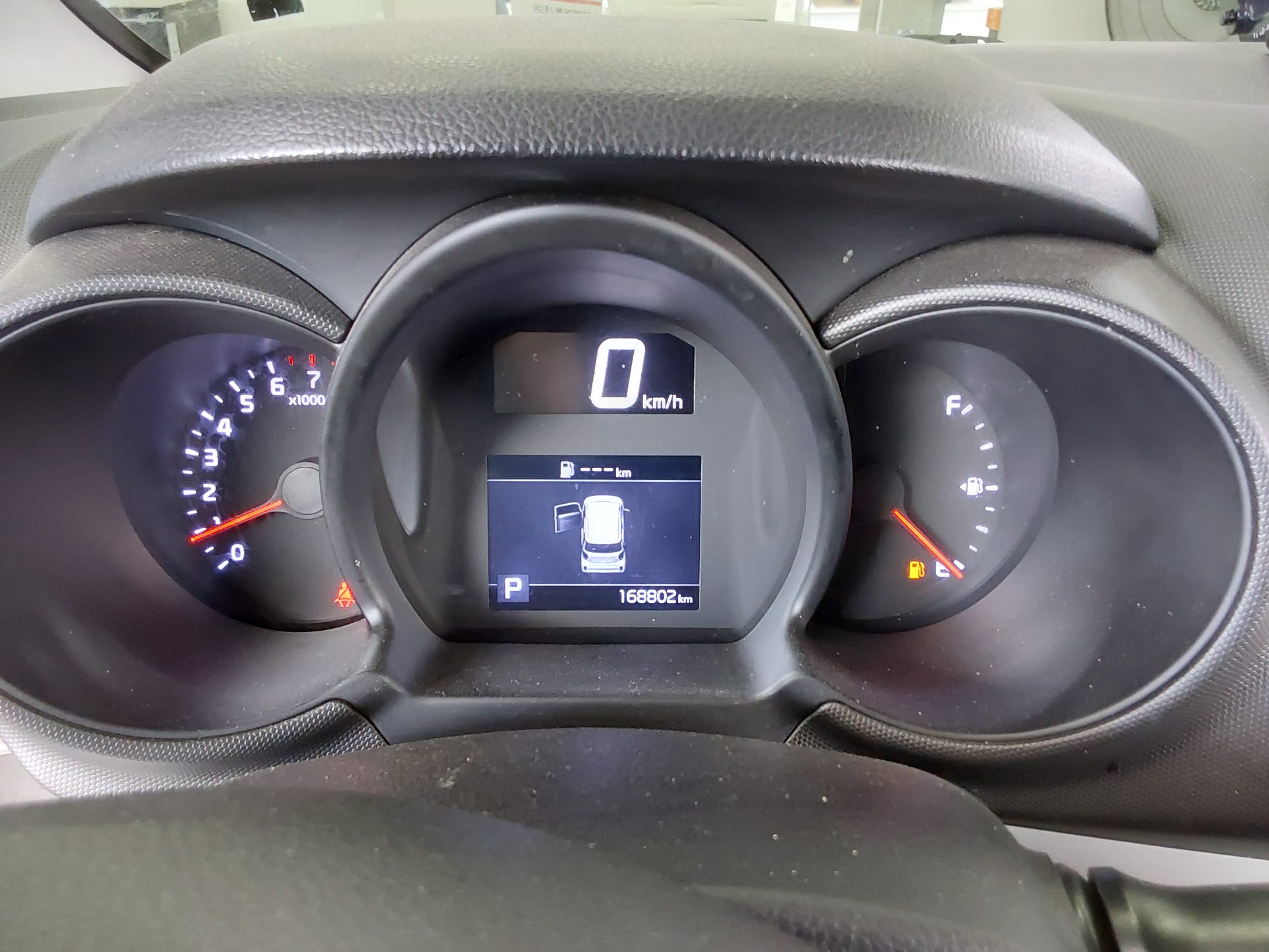 2022 - kia ray