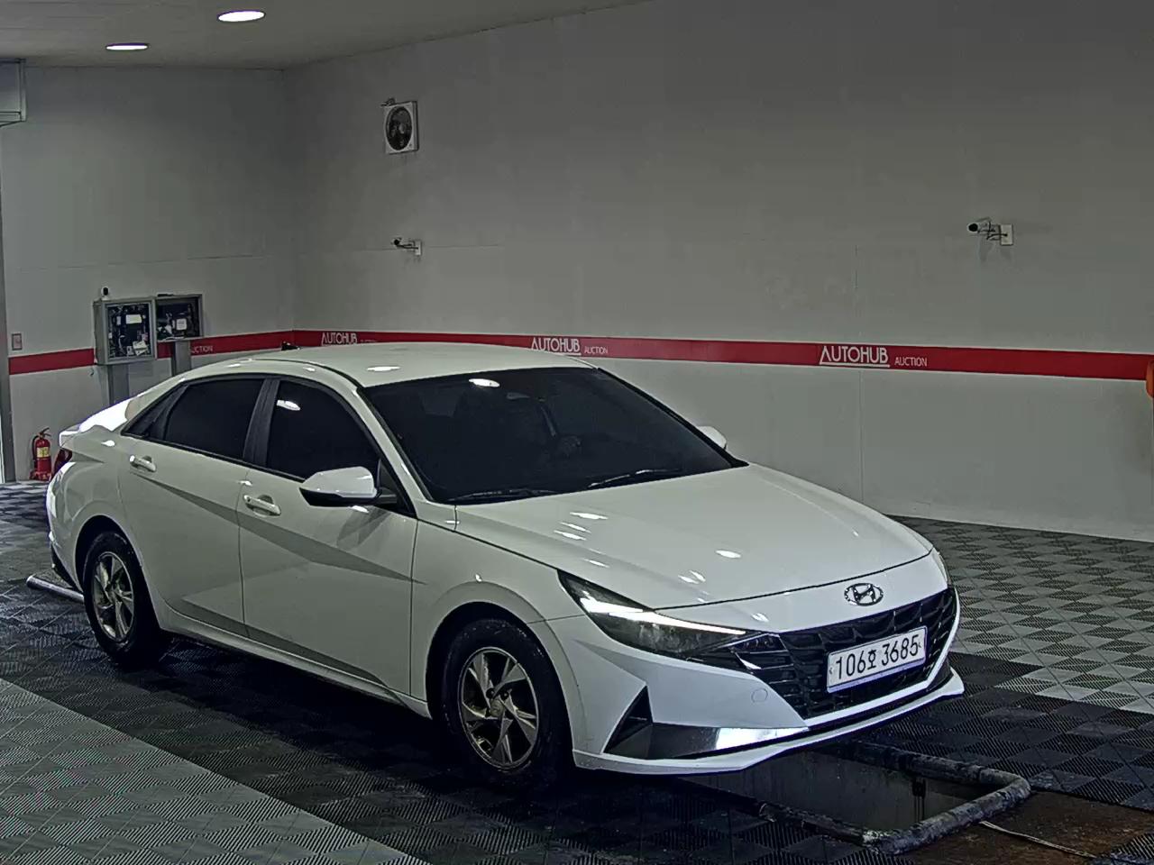 2022 - hyundai avante