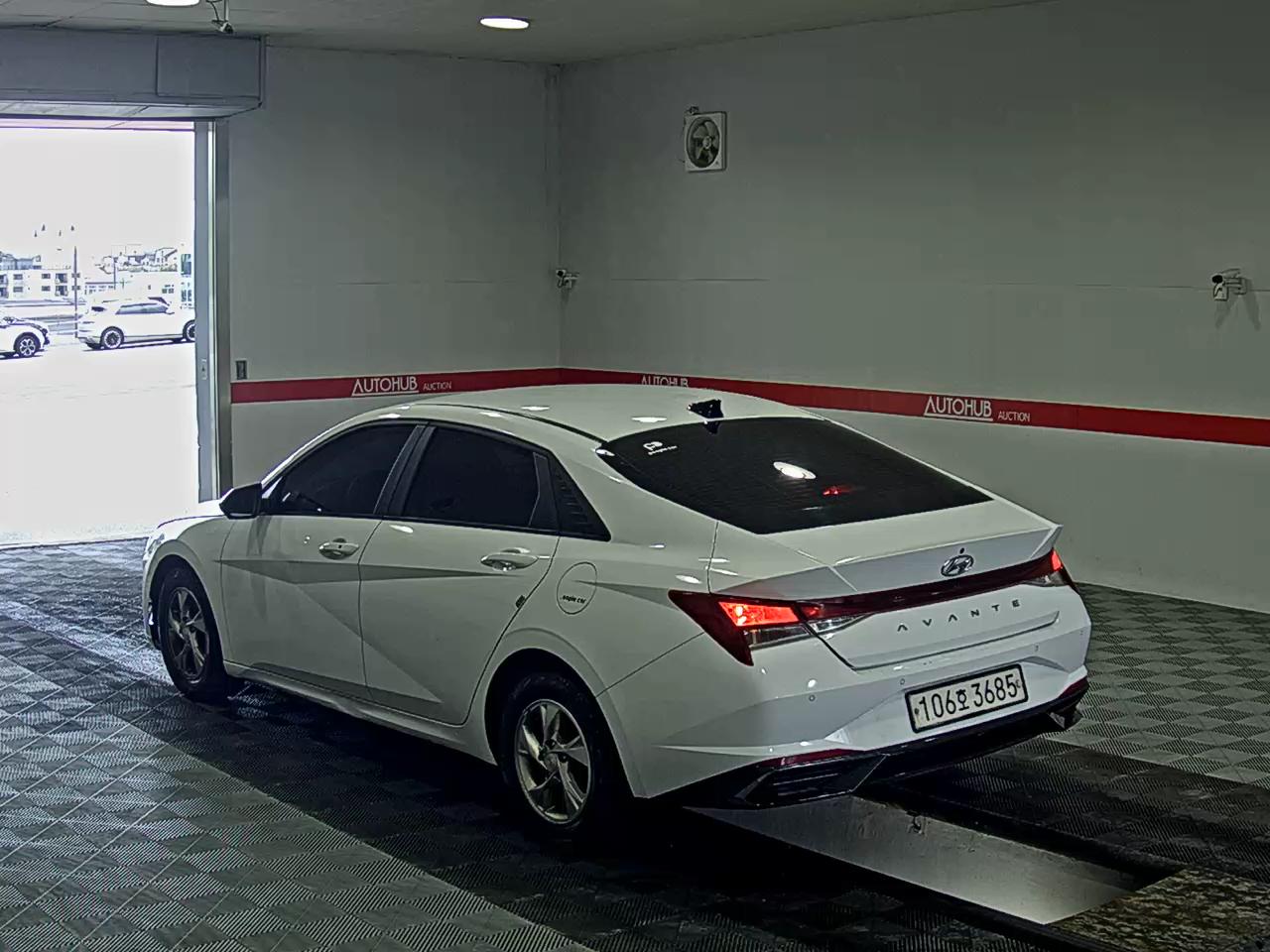 2022 - hyundai avante