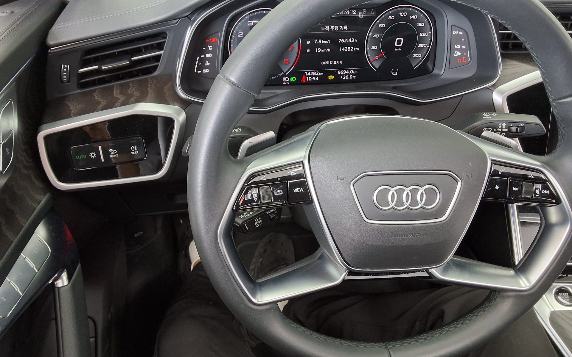 2022 - audi a6