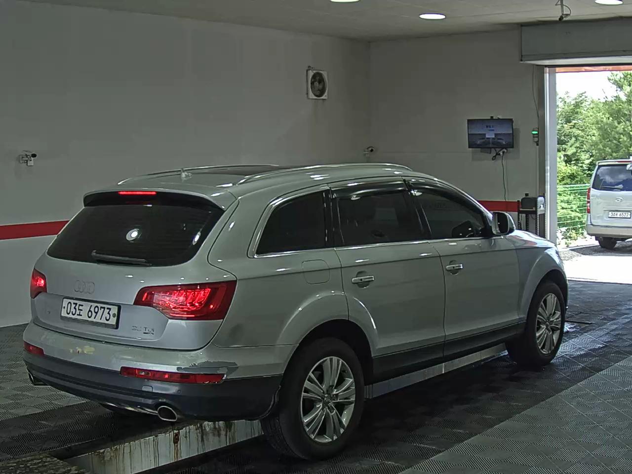 2015 - audi q7