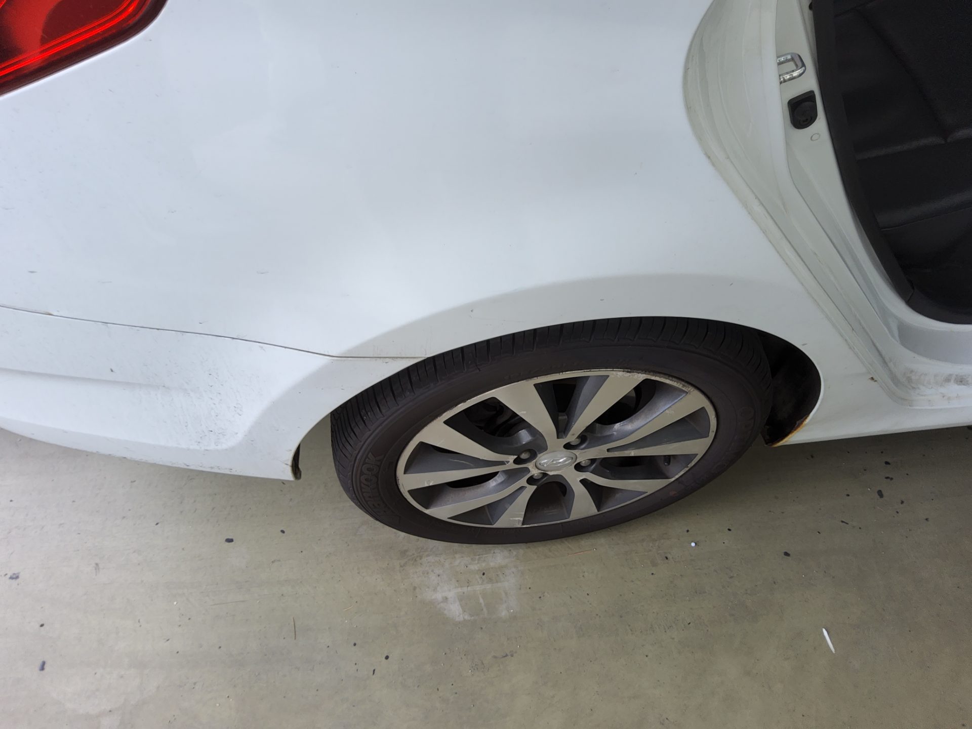 2014 - hyundai accent