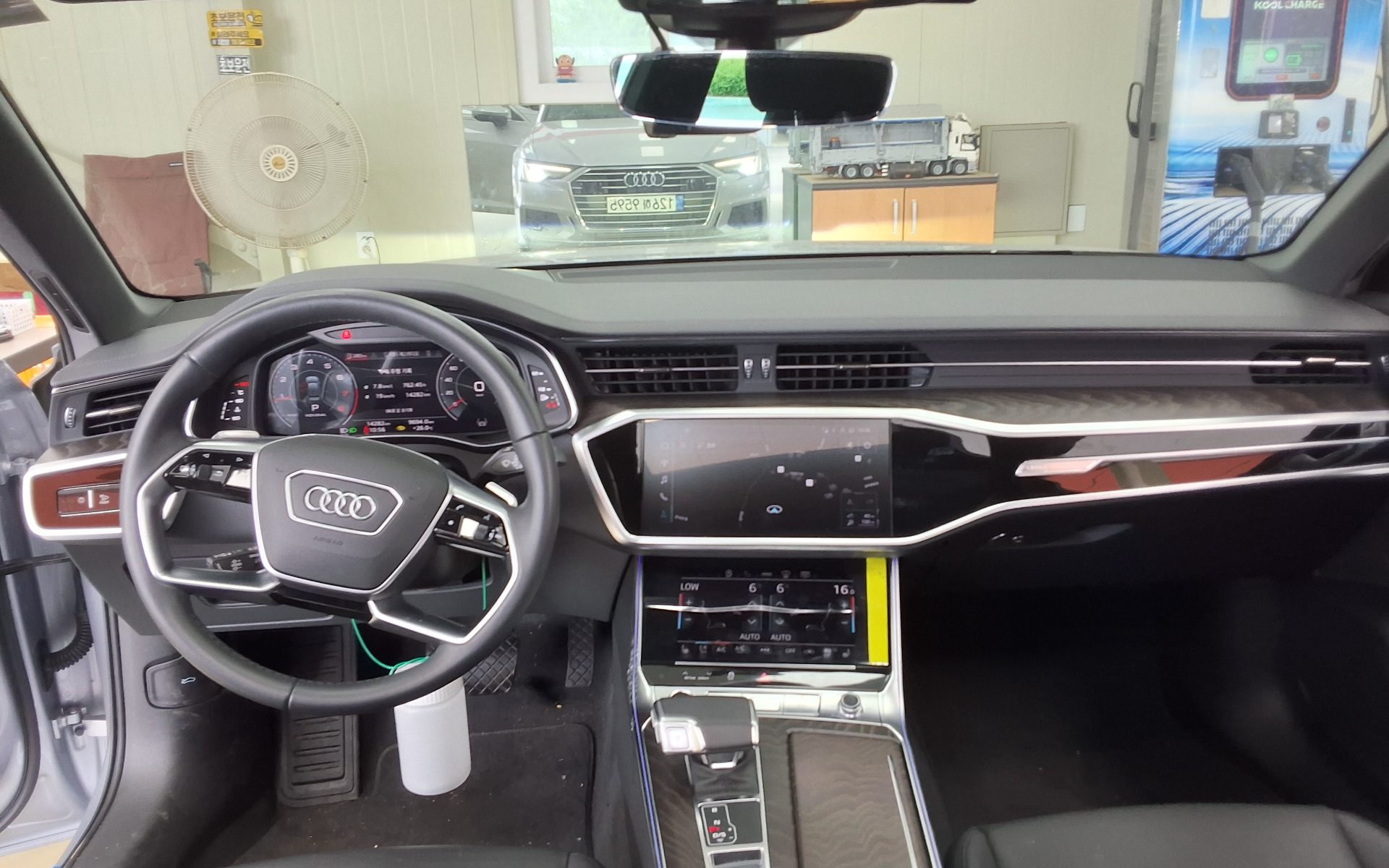 2022 - audi a6