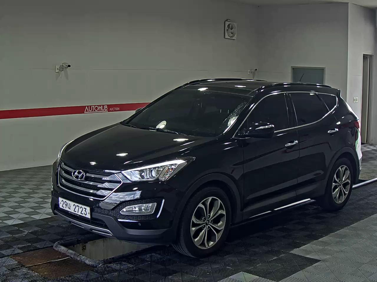 HYUNDAI SANTA FE (DM)