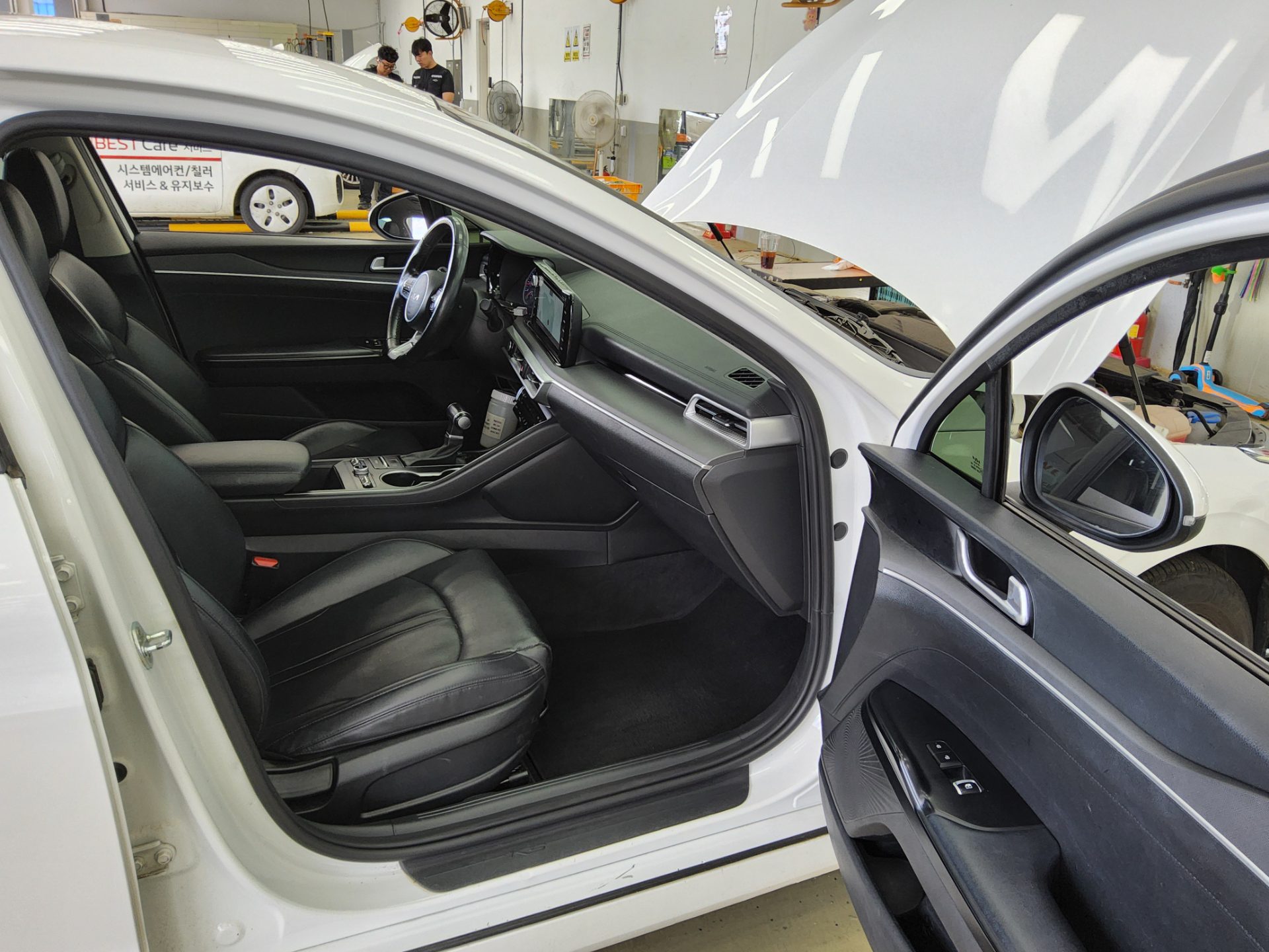 2022 - kia k5
