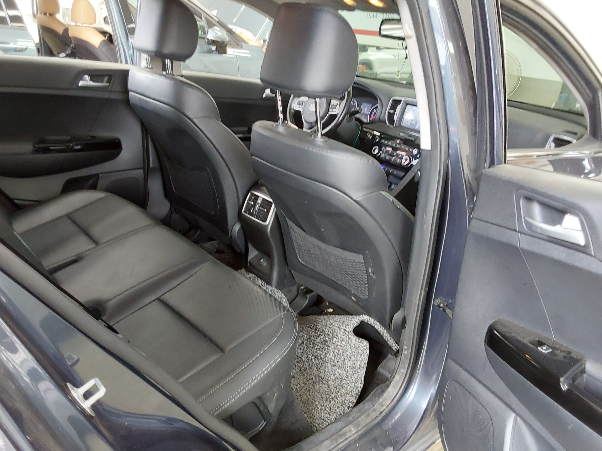 2016 - kia sportage