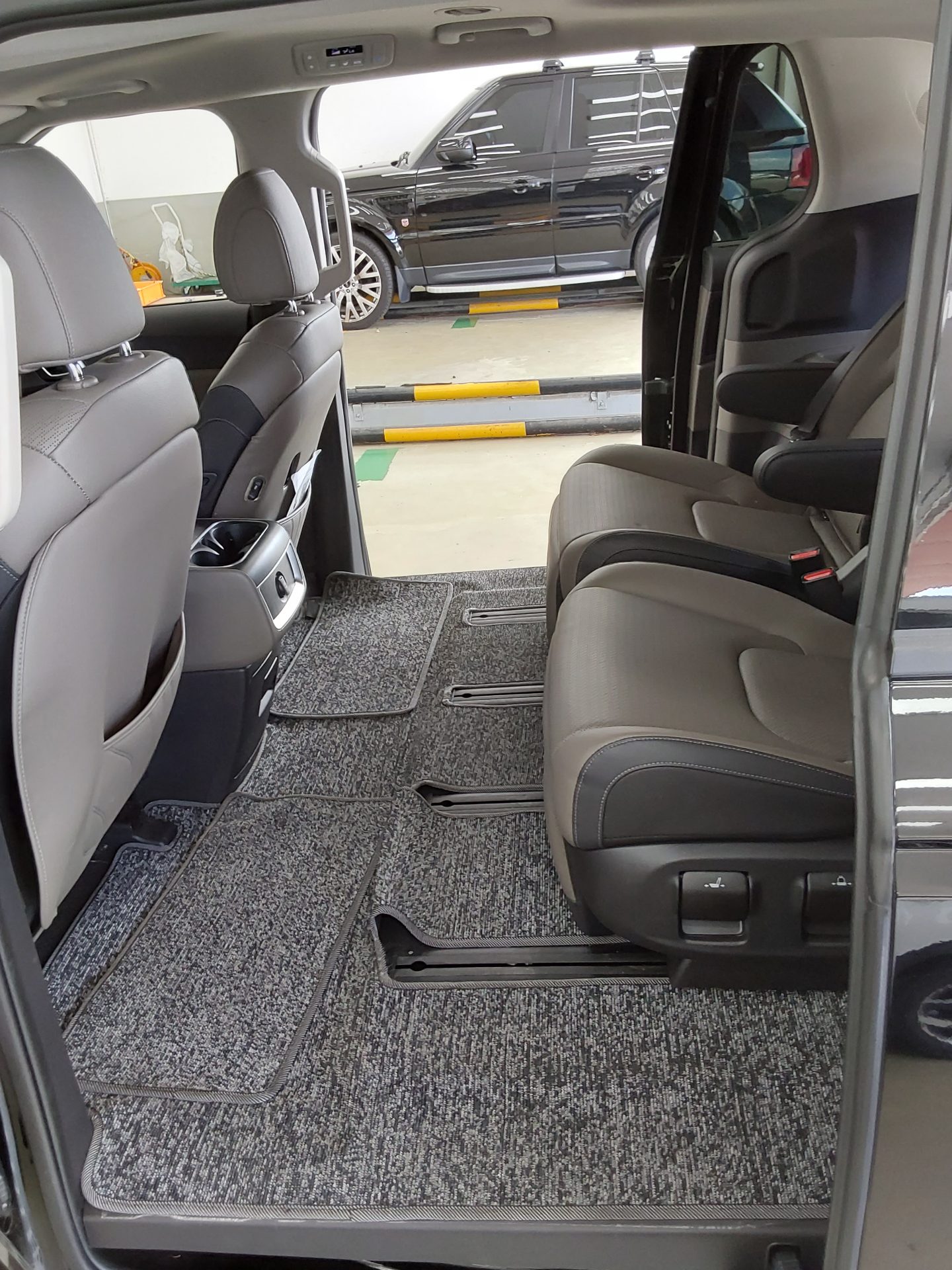 2025 - kia carnival