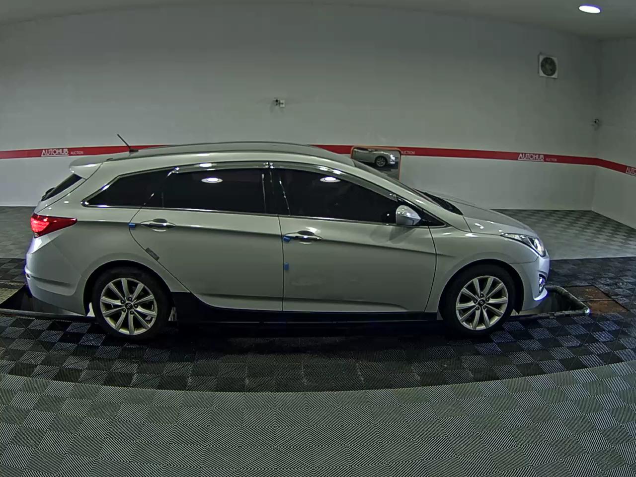 2012 - hyundai i40