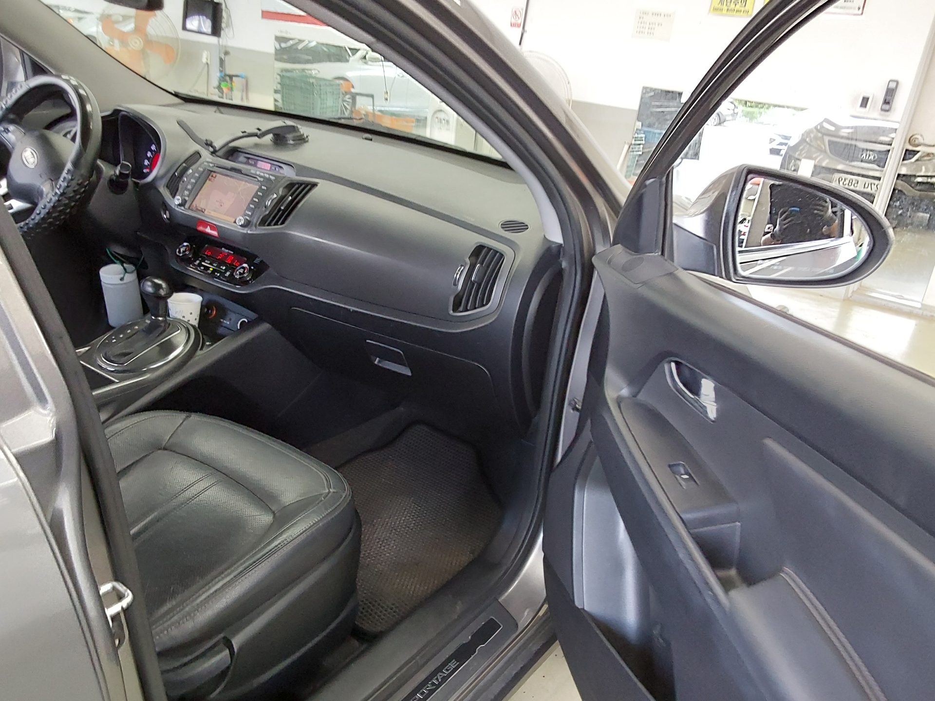 2011 - kia sportage