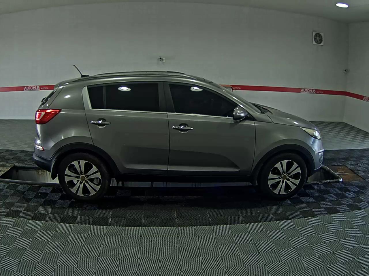 2011 - kia sportage