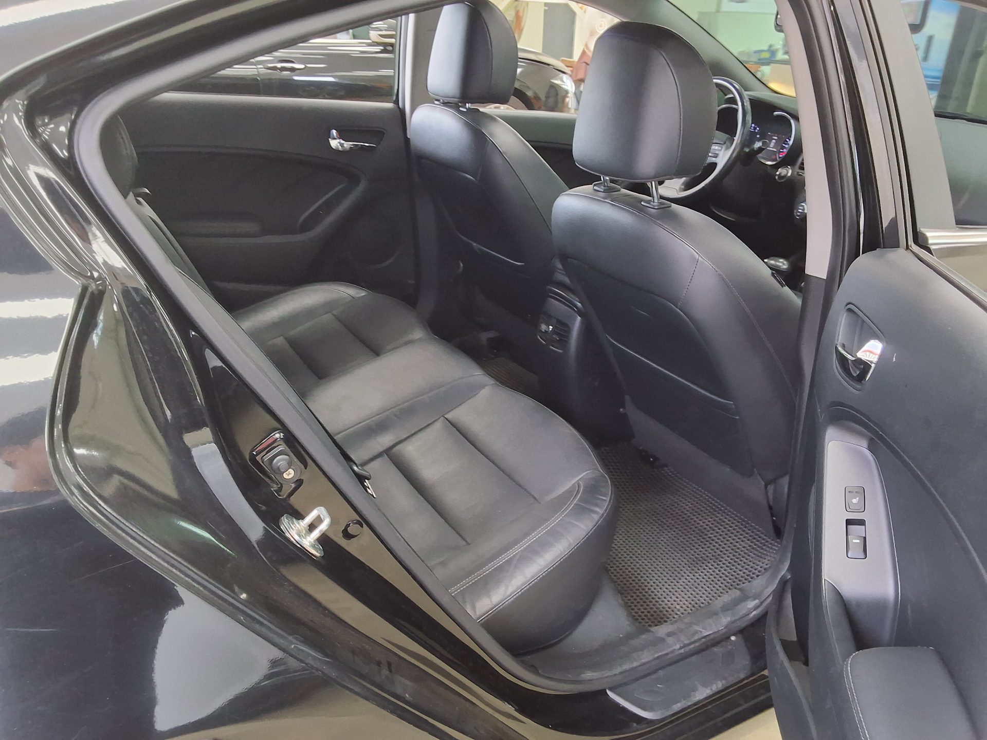 2015 - kia k3