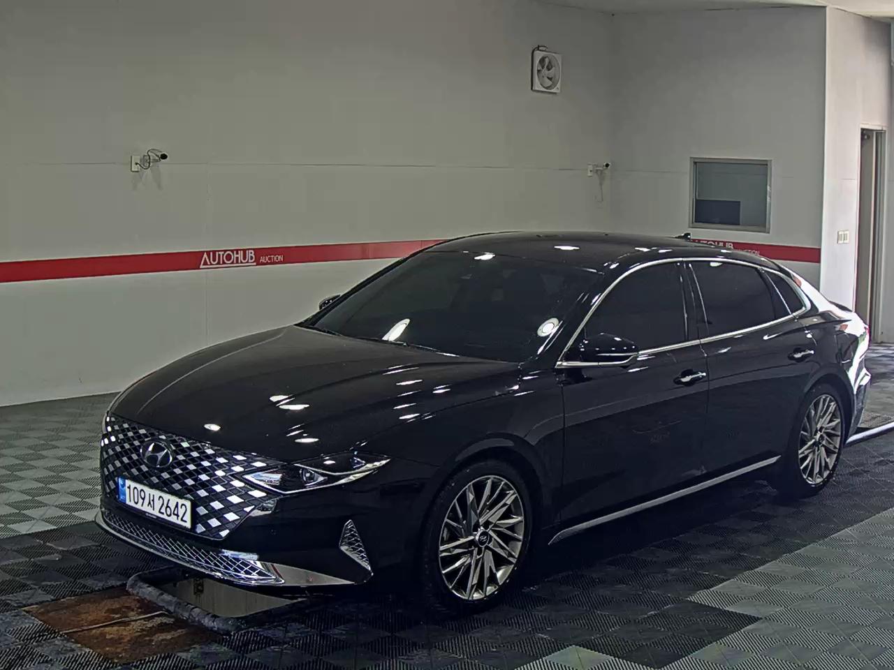 HYUNDAI GRANDEUR CALLRAPHY