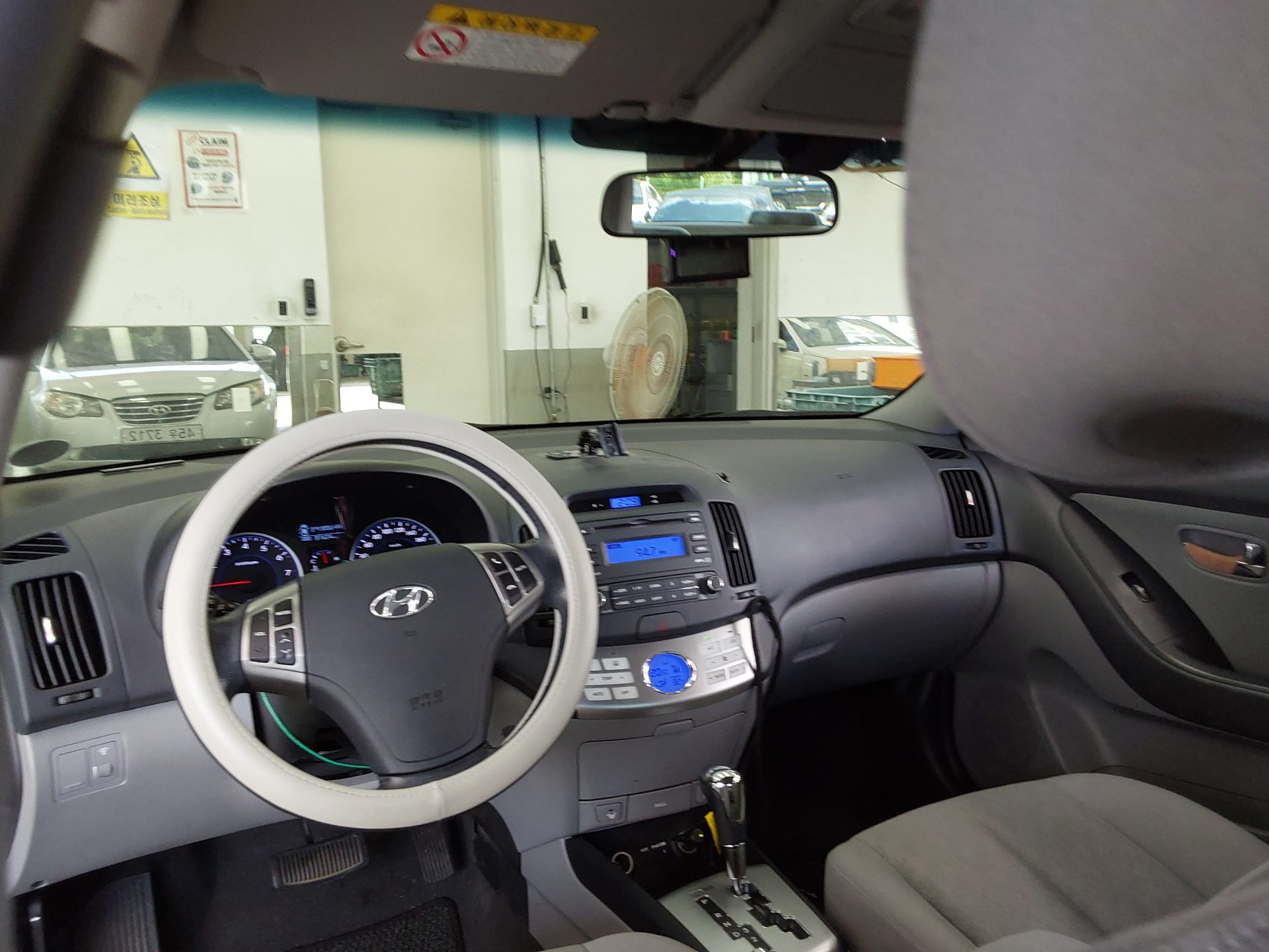 2010 - hyundai avante