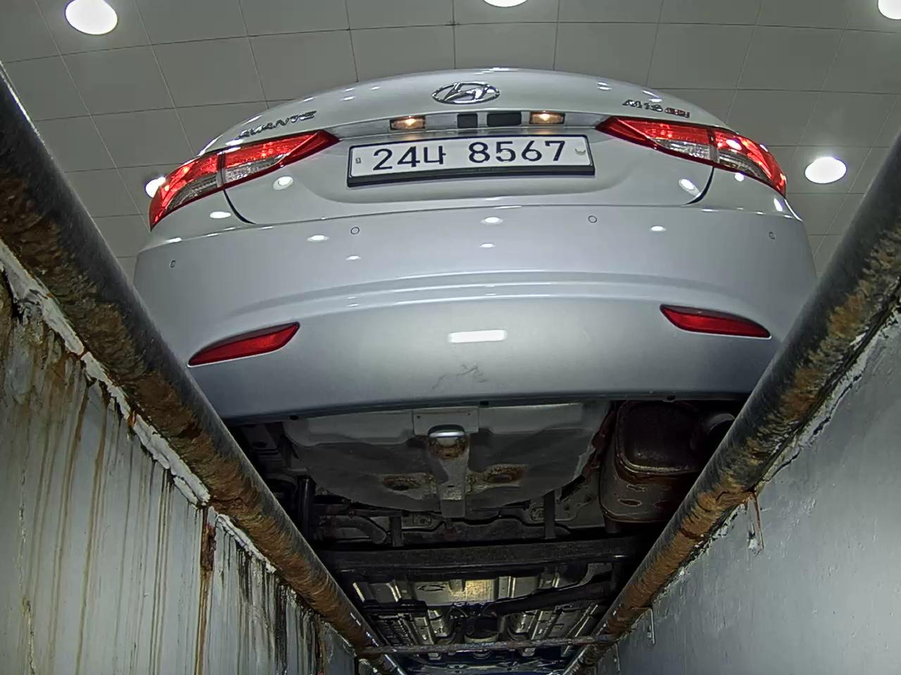 2012 - hyundai avante