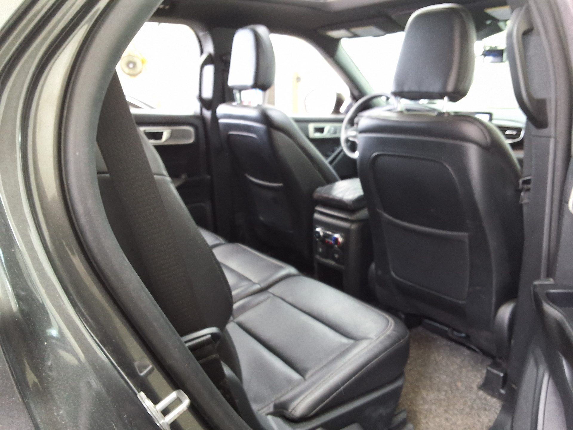 2020 - ford explorer