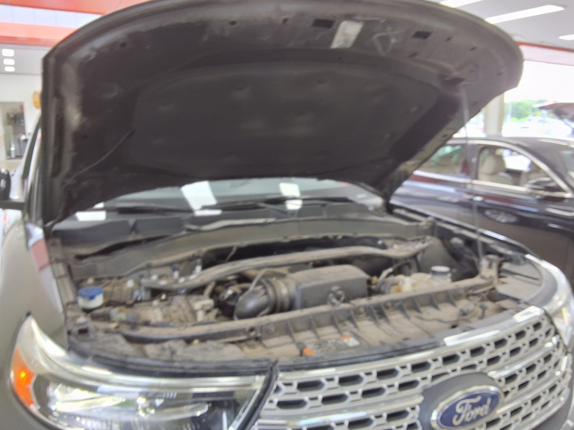 2020 - ford explorer