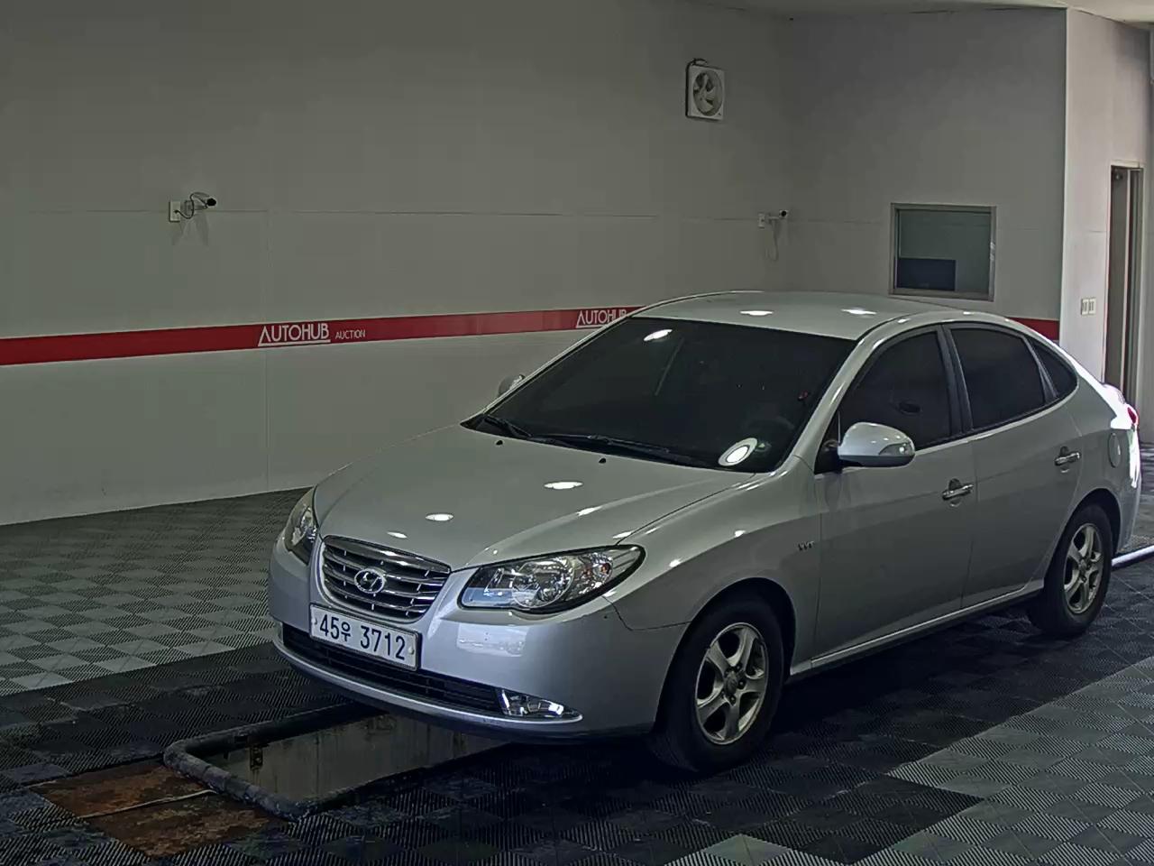 2010 - hyundai avante
