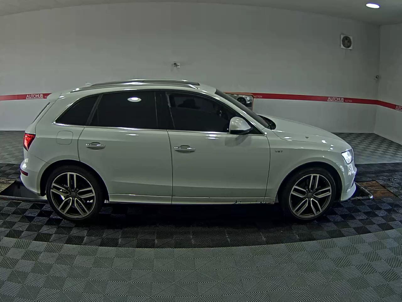 2015 - audi sq5