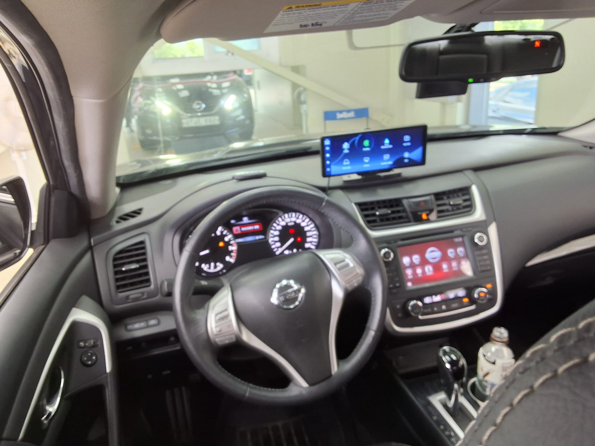2017 - nissan altima