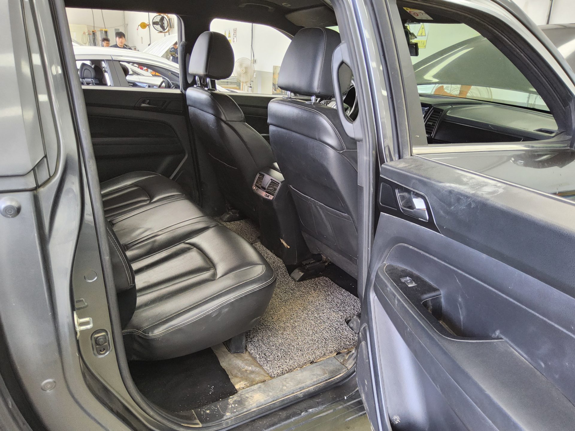 2021 - ssangyong rexton