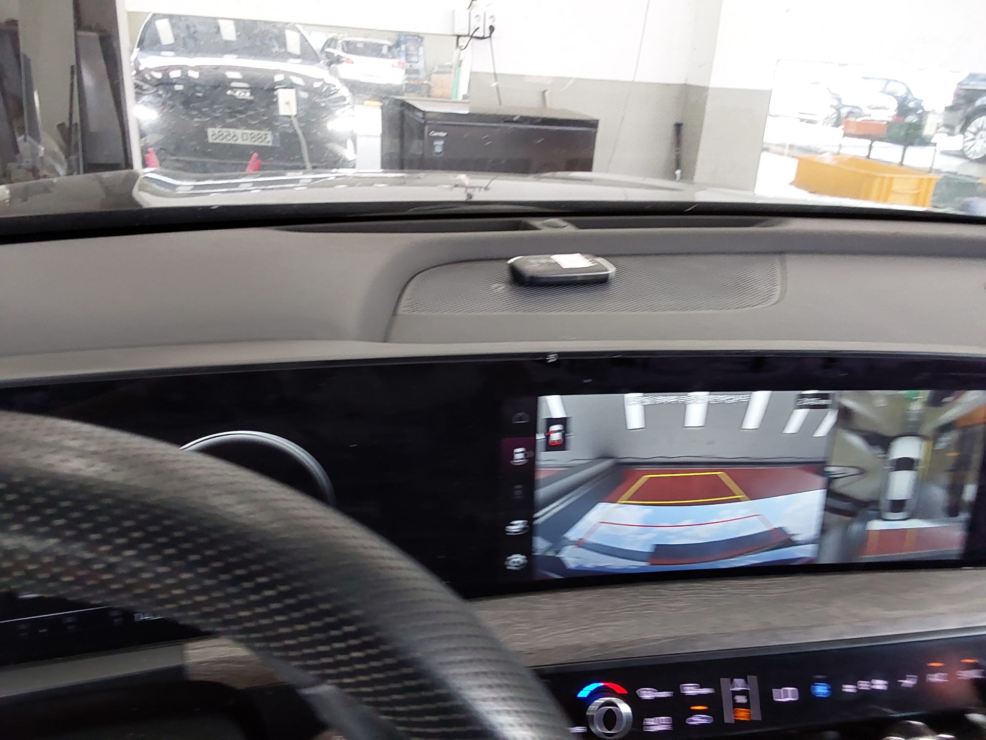2022 - kia k8