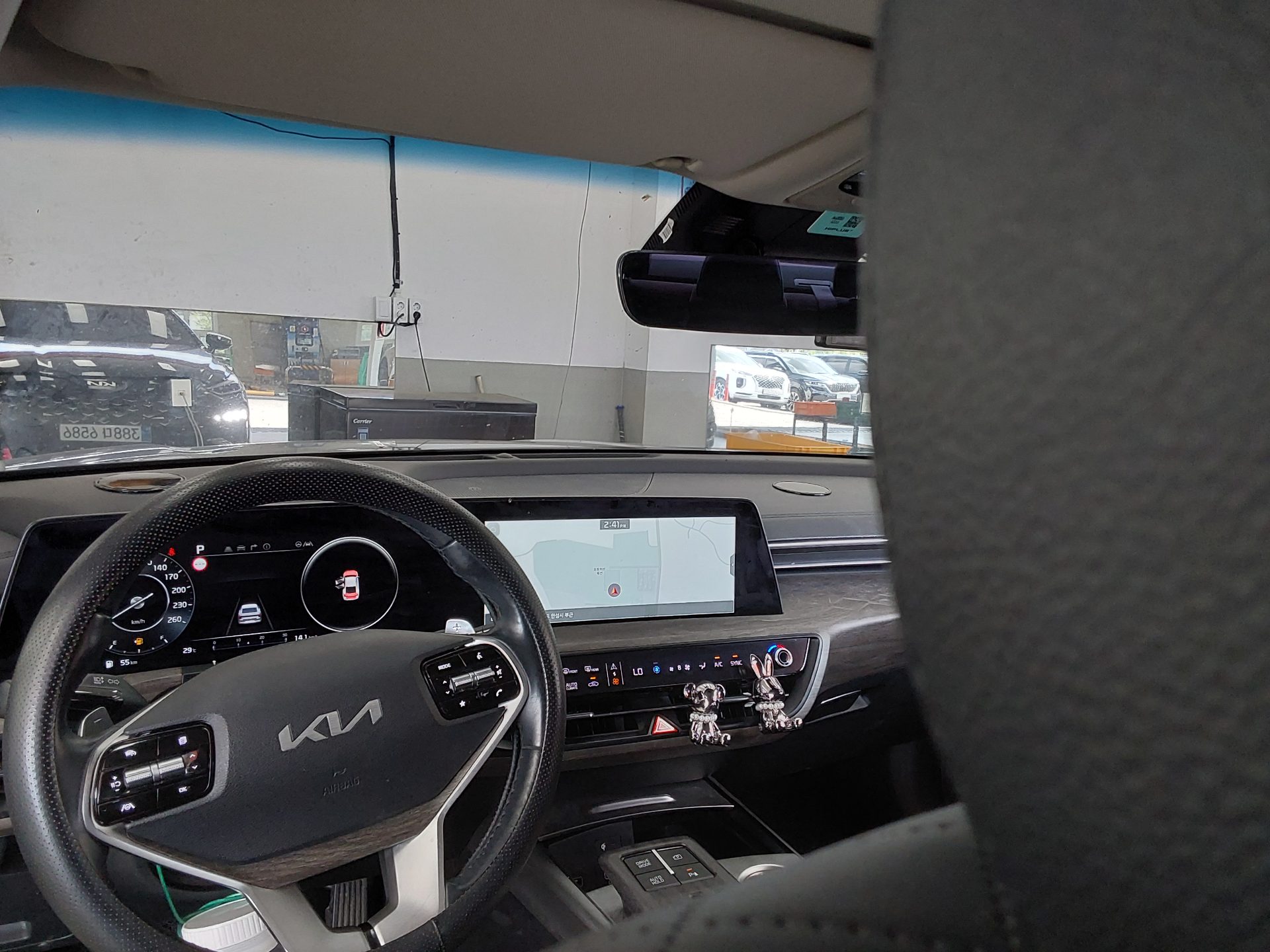 2022 - kia k8