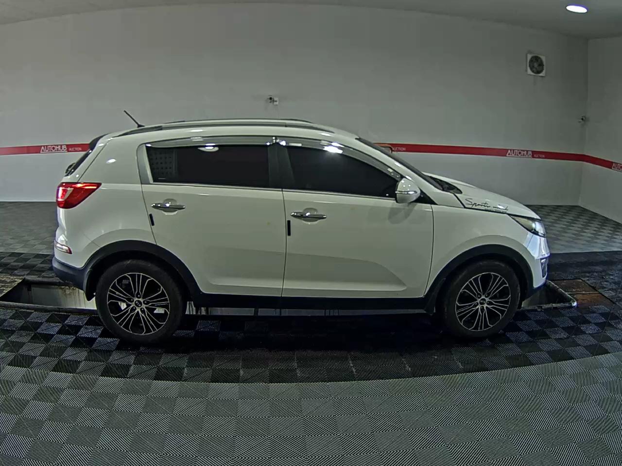 2013 - kia sportage
