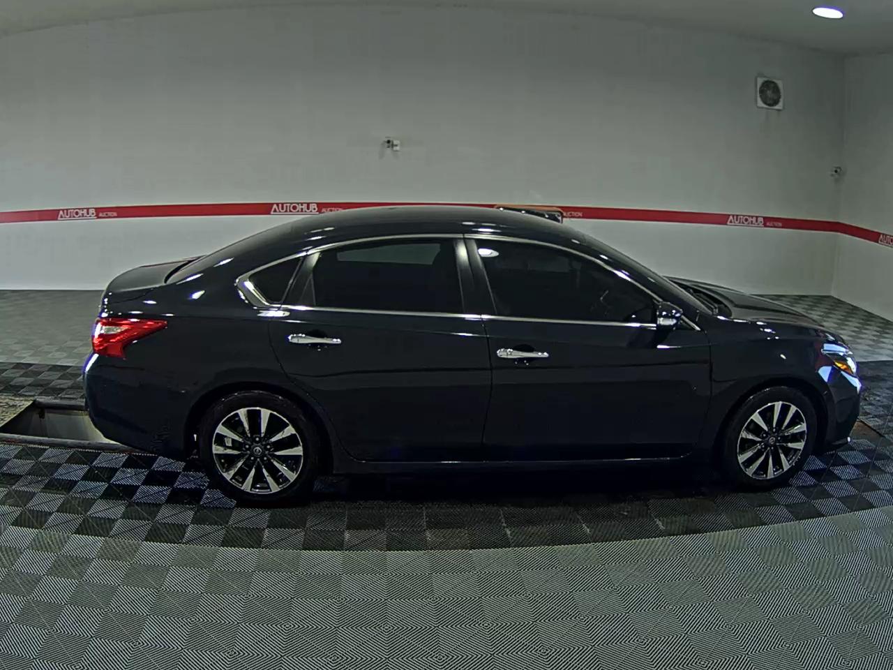 2017 - nissan altima