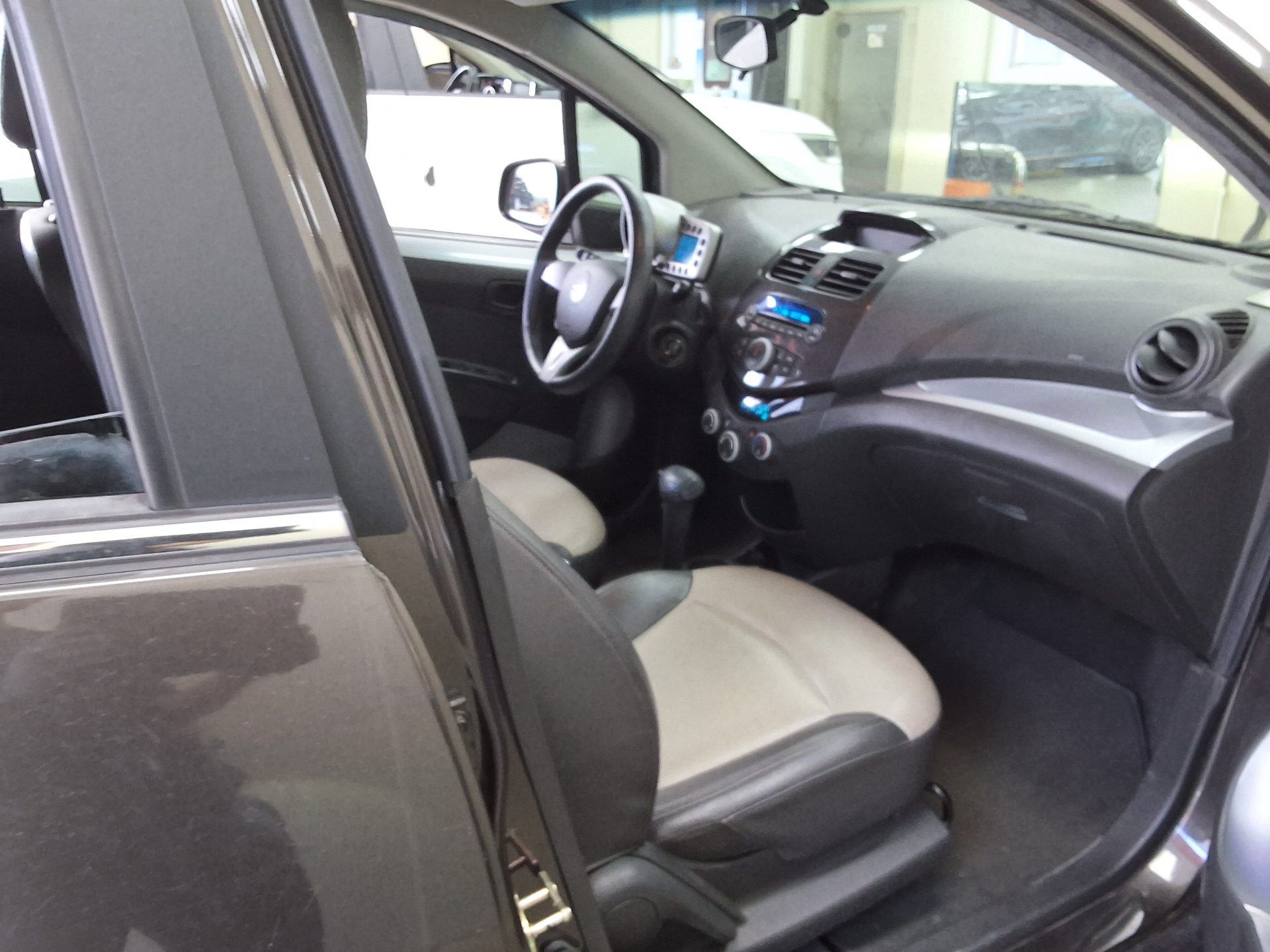 2012 - chevrolet spark