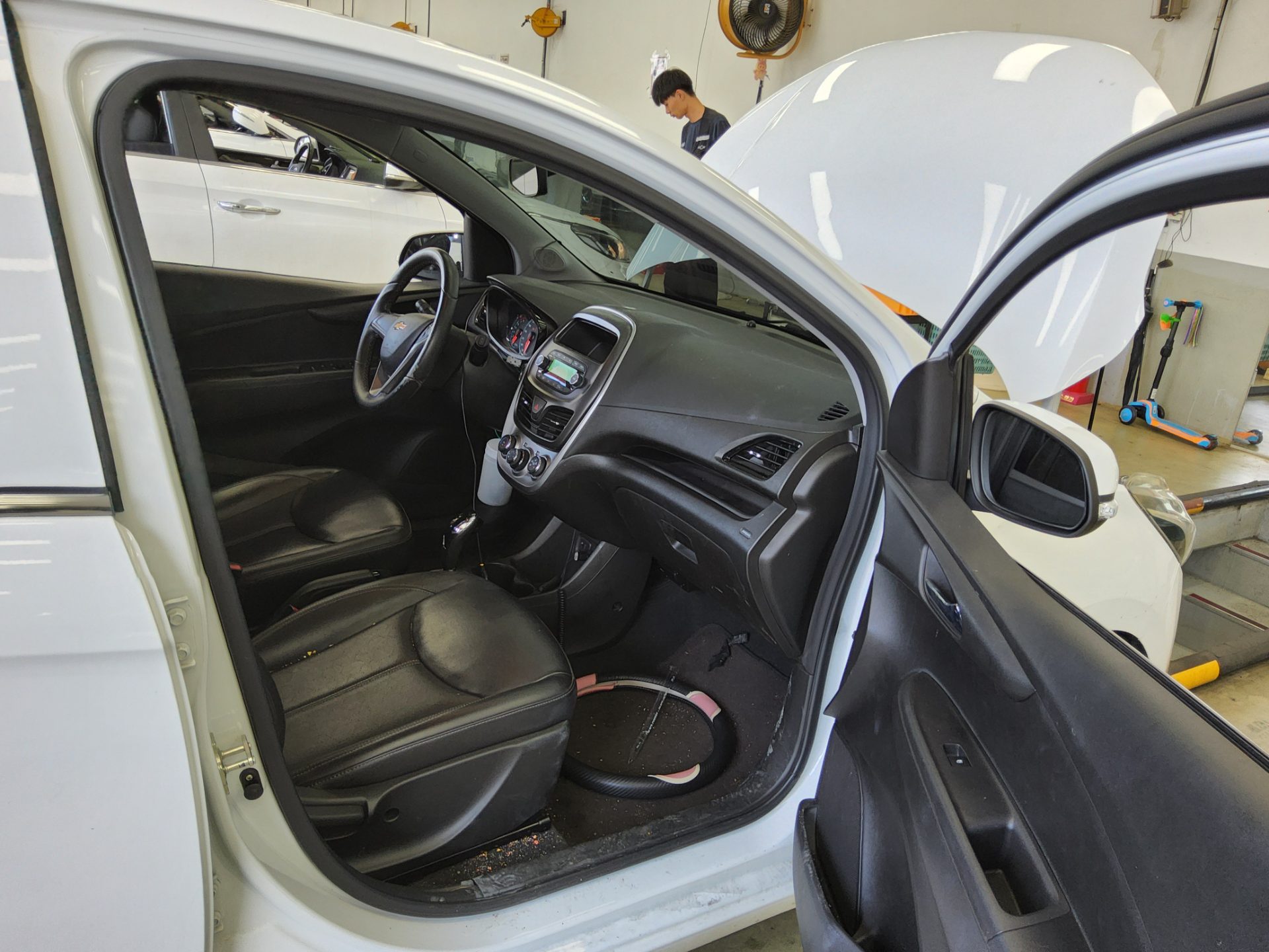 2016 - chevrolet spark