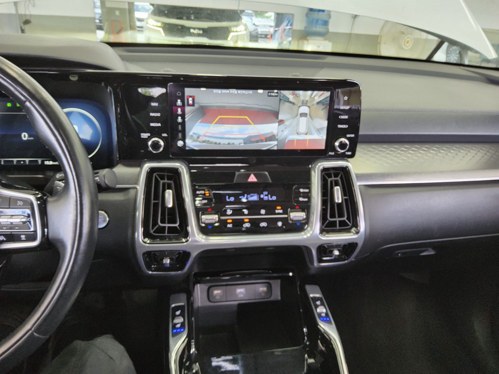 2023 - kia sorento
