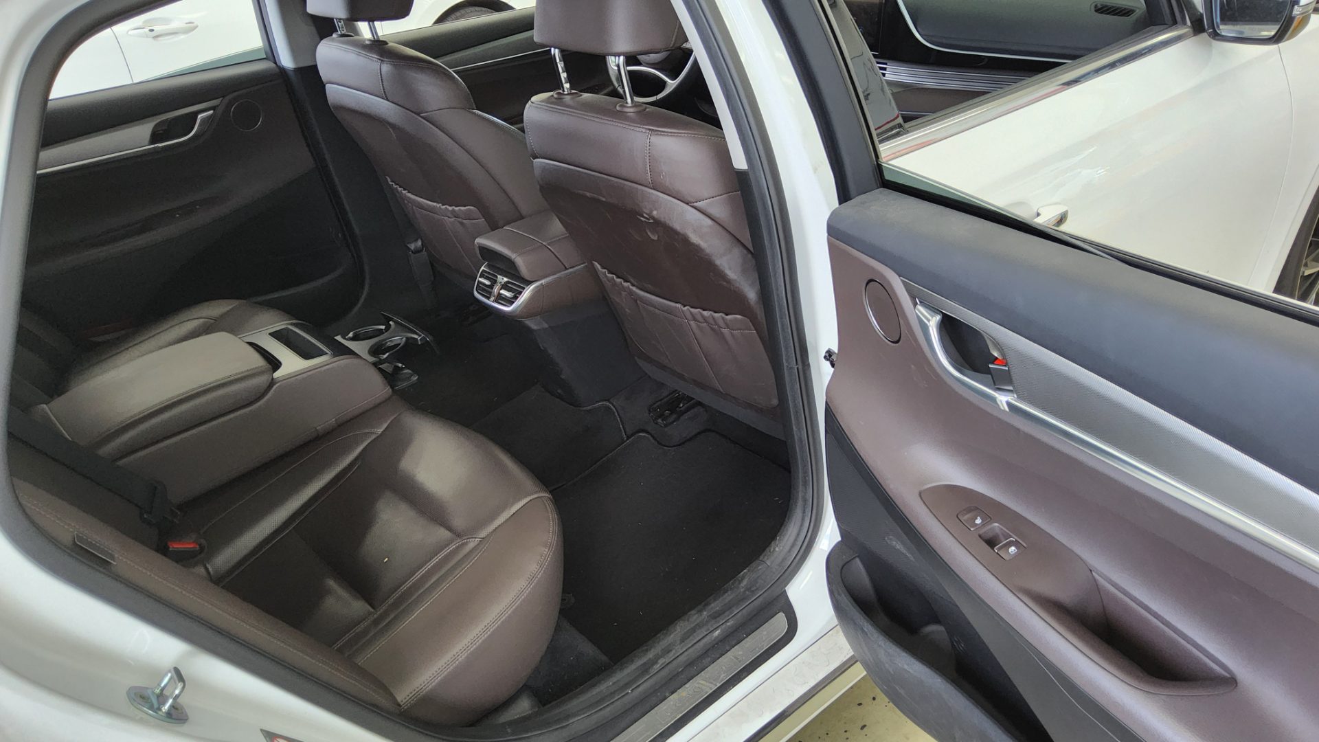 2021 - hyundai grandeur