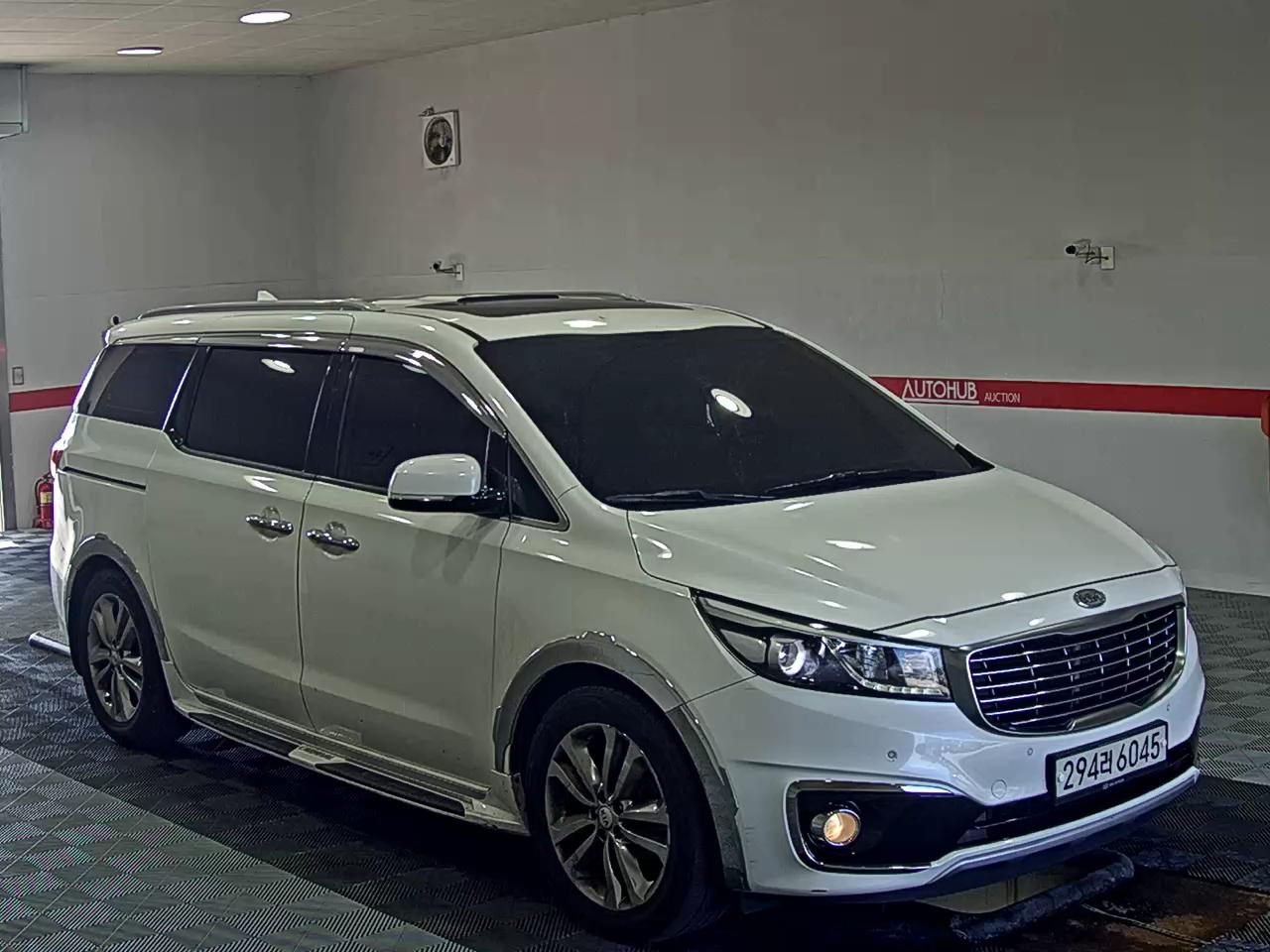 2018 - kia carnival