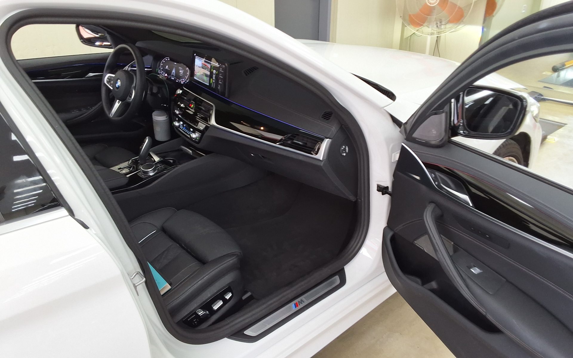 2023 - bmw m5
