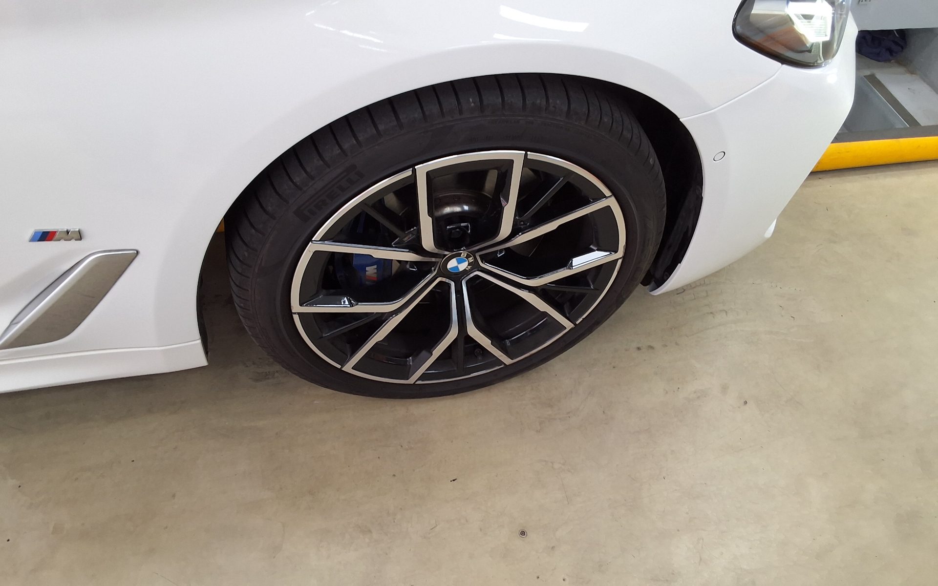 2023 - bmw m5
