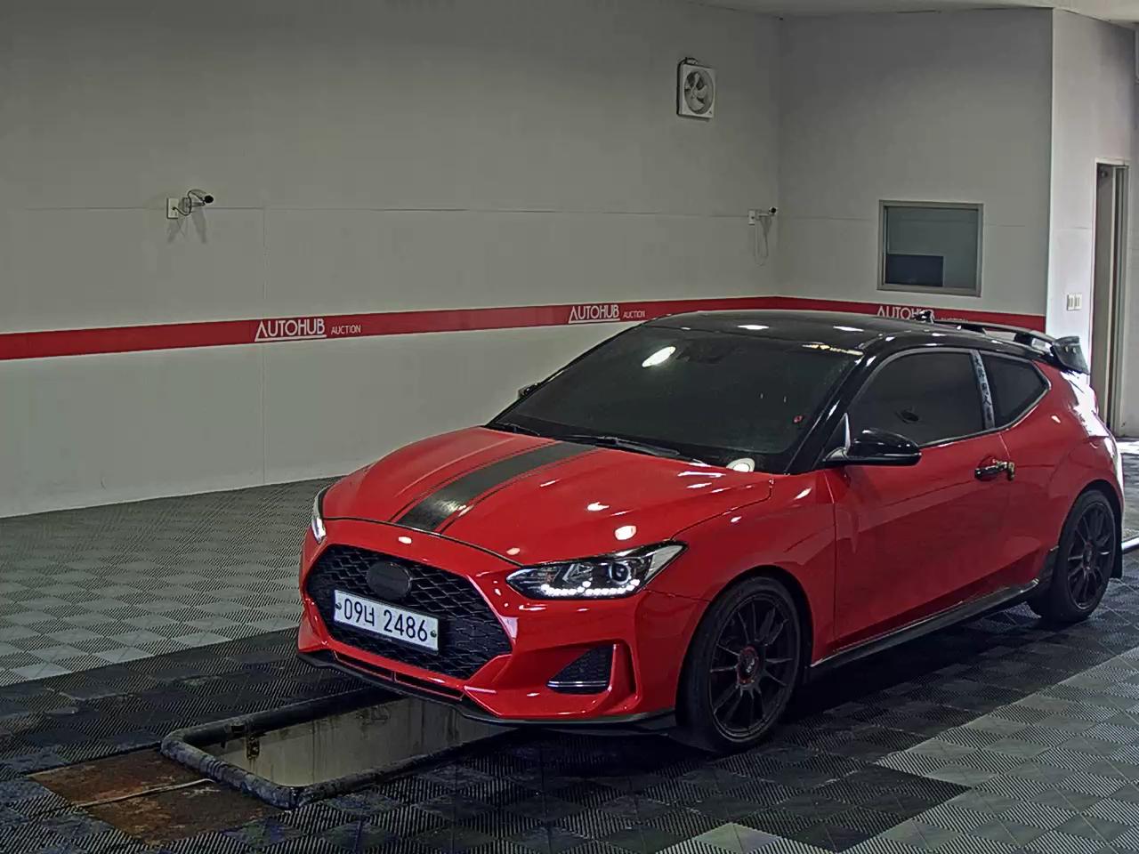 2018 - hyundai veloster